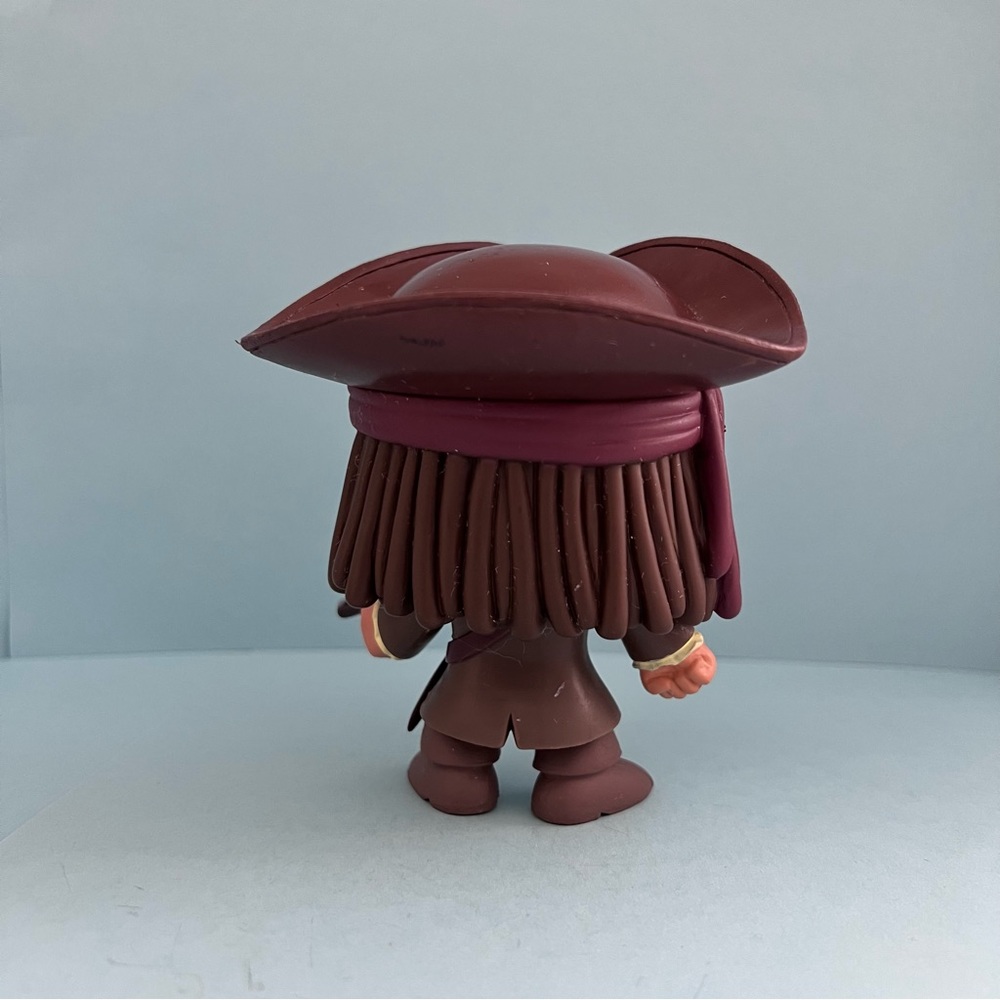 Funko Pop Pirates of the Caribbean Captain Jack Sparrow - Picture 2 of 5